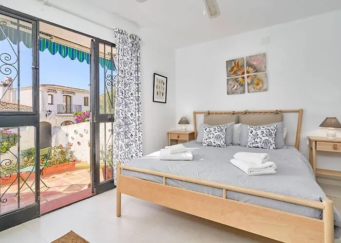 Casa Marazul Capistrano Holiday home