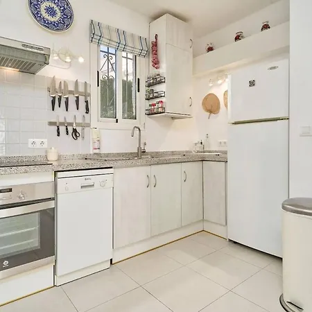 Casa Marazul Capistrano Nyaraló *